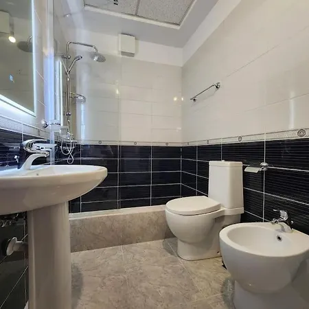 Urban Iv For 5 W 24h Check In Apartment Tirana