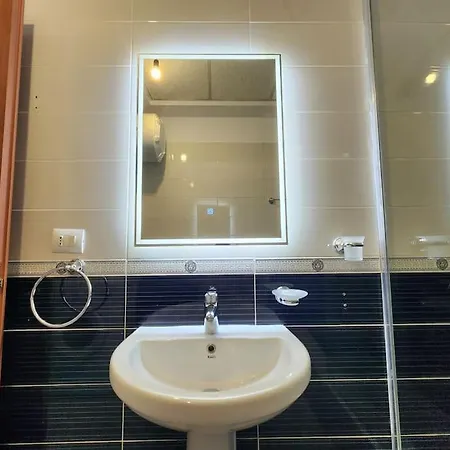 Apartment Urban Iv For 5 W 24h Check In Tirana